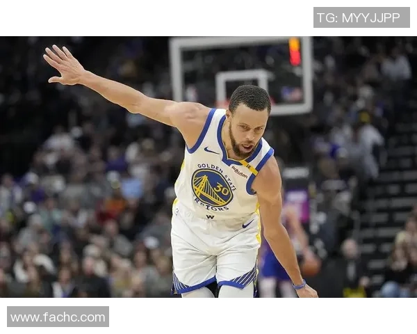 库里全场最佳数据强势登场勇士官方海报展现超级表现带领球队制胜